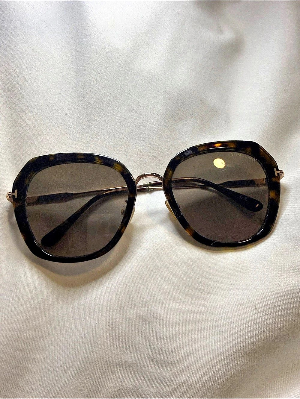 Tom Ford Tortoiseshell Sunglasses in Brown & Gold